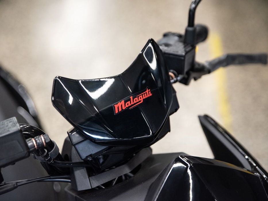 Malaguti Mission 125 Distinção e performance Fiabilidade Piagio, Nova