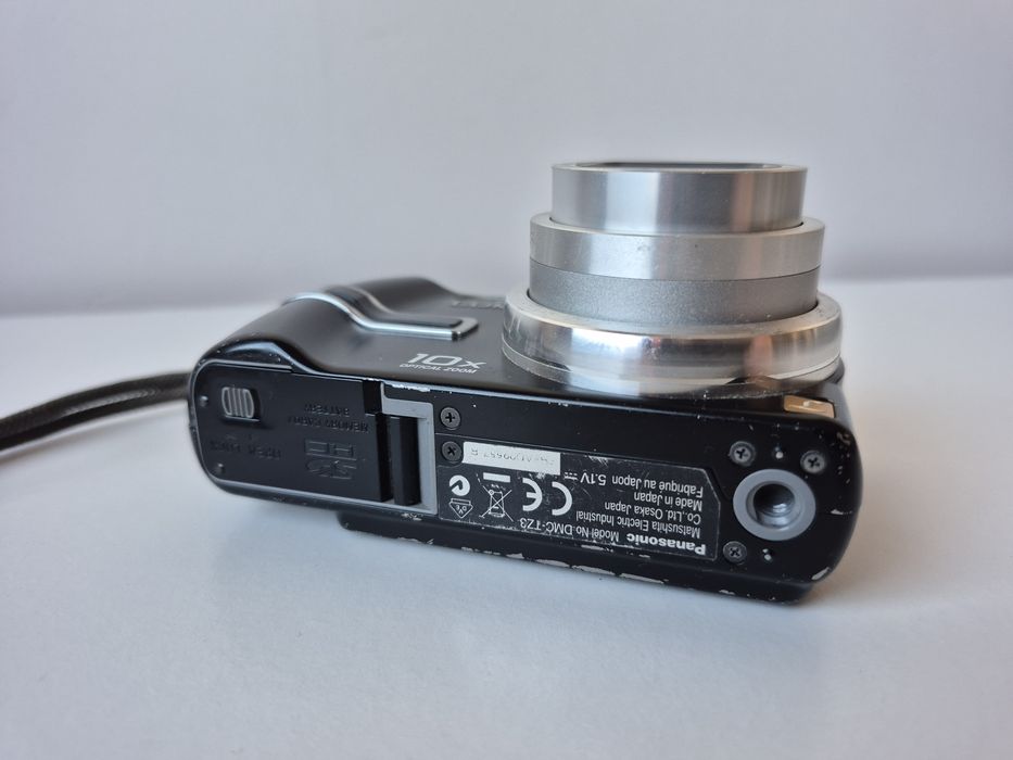 Aparat cyfrowy Panasonic Lumix DMC-TZ3 uszkodzony