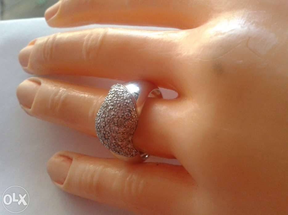 Anel ouro branco de 19,2 K (NOVO)