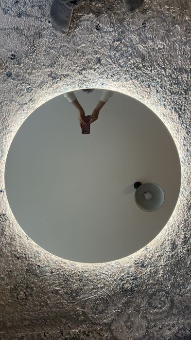 Espelho de casa de banho com tomada – como novo