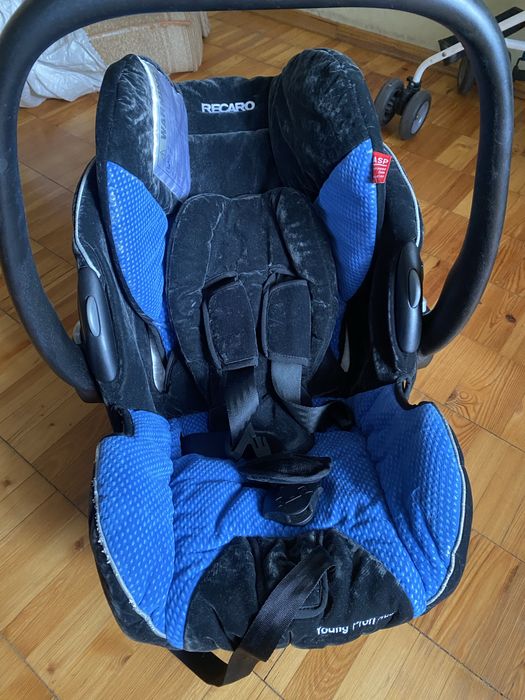 Авто крісло для немовлят Recaro