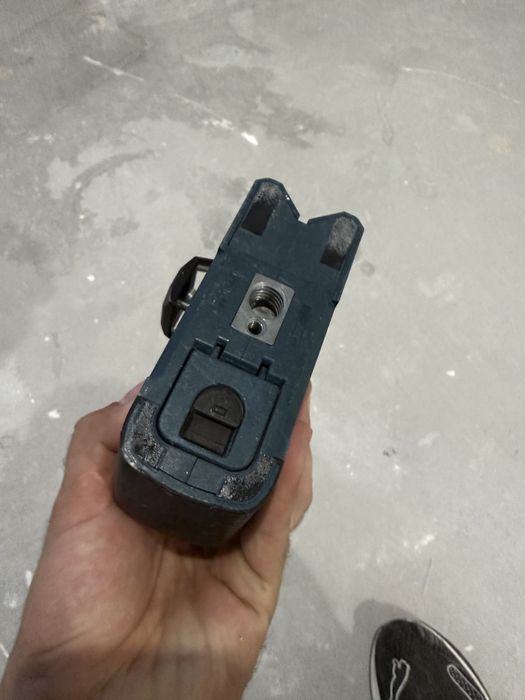 Bosch GLL 3-80p з
