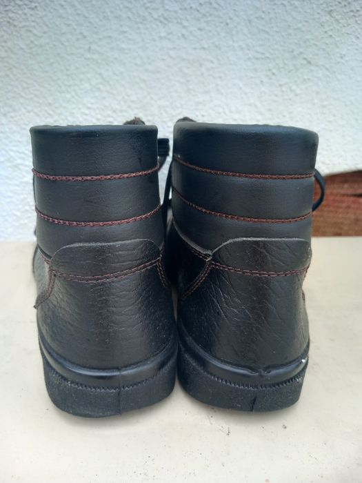 Botas biqueira aço novas