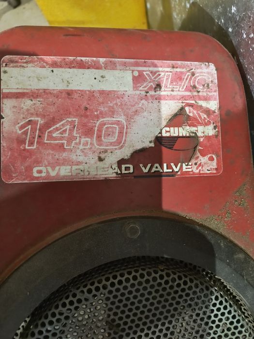 Silnik do traktorka kosiarki 14 Hp Tecumseh