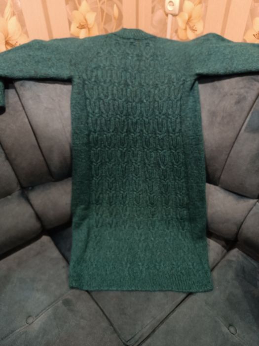 Жіночій одяг.в'язані речі