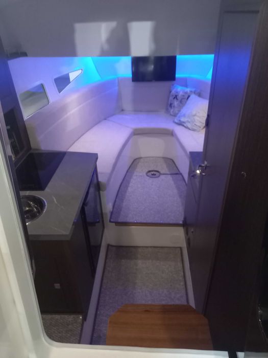 Jacht motorowy CORAL 28 HTC-2026r.