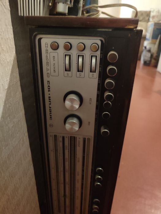 Радиола Элегия 102