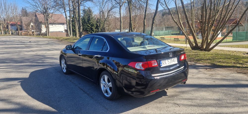 Honda Accord VIII  2.0 benzyna