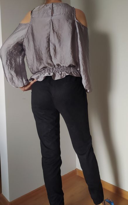 Bluzka off shoulder elegancka srebrna bershka wyprzedaż