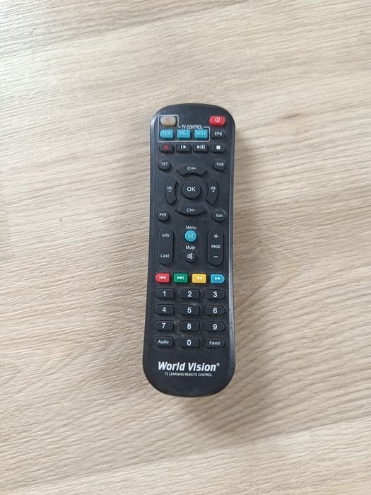 Обучаемый пульт World Vision для Т2 приставки / TV Control под ремонт