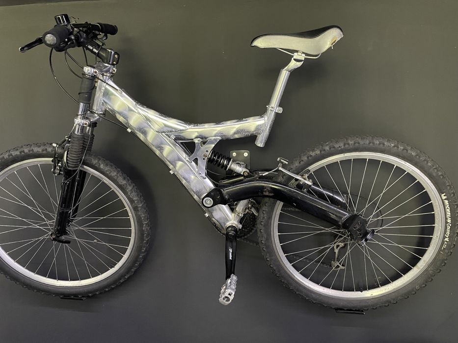 Bicicleta Suspensão Total