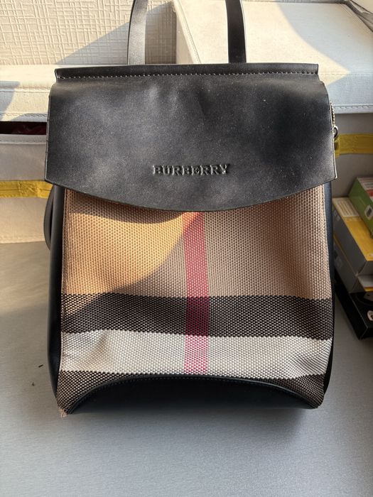 Продам рюкзак/сумка burberry оригинал