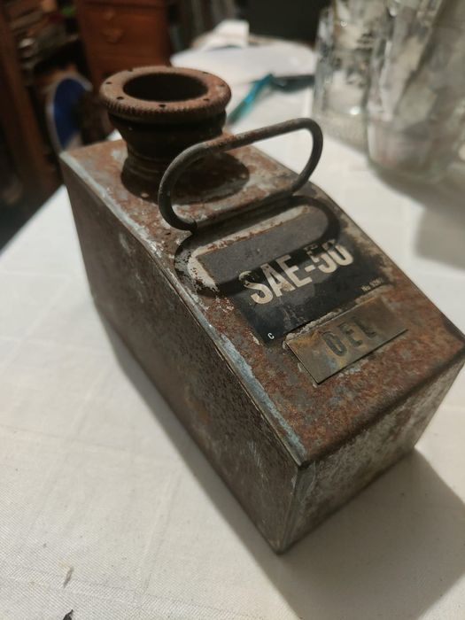 Lata Antiga de Óleo SAE-50 – Vintage Alemã (Décadas 40-60)