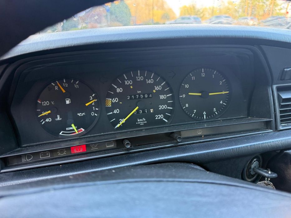 Mercedes 190 2litre benzyna Zadbany