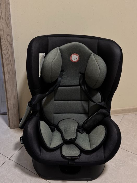 дитяче автокрісло lionelo