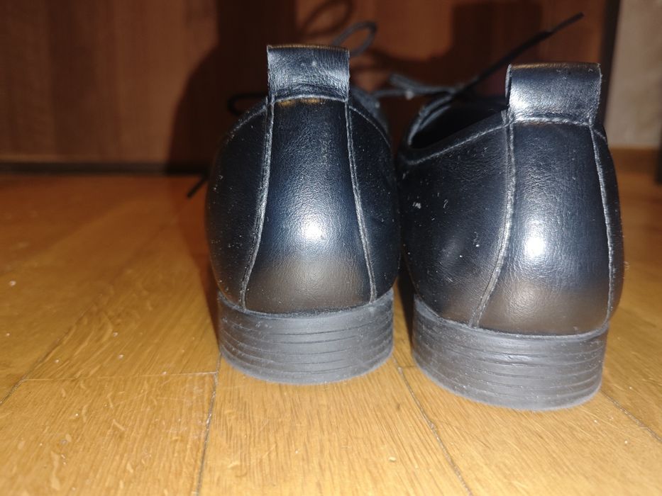 Czarne eleganckie buty wizytowe męskie AM Shoe – Rozmiar 37