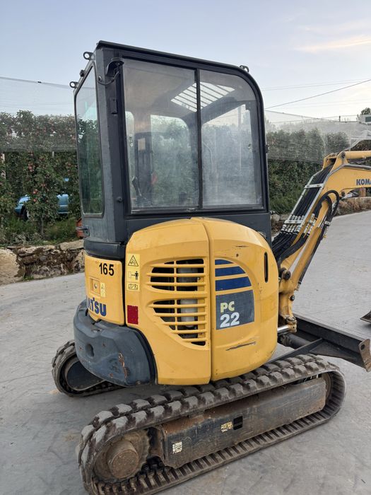 Mini giratória komatsu