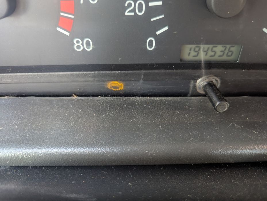 Продам. Ваз 2110     42000грн  можливий торг на місті  рахів .богдан