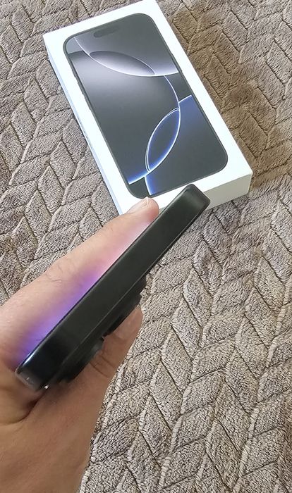 IPhone 16 Pro 128GB C/Garantia