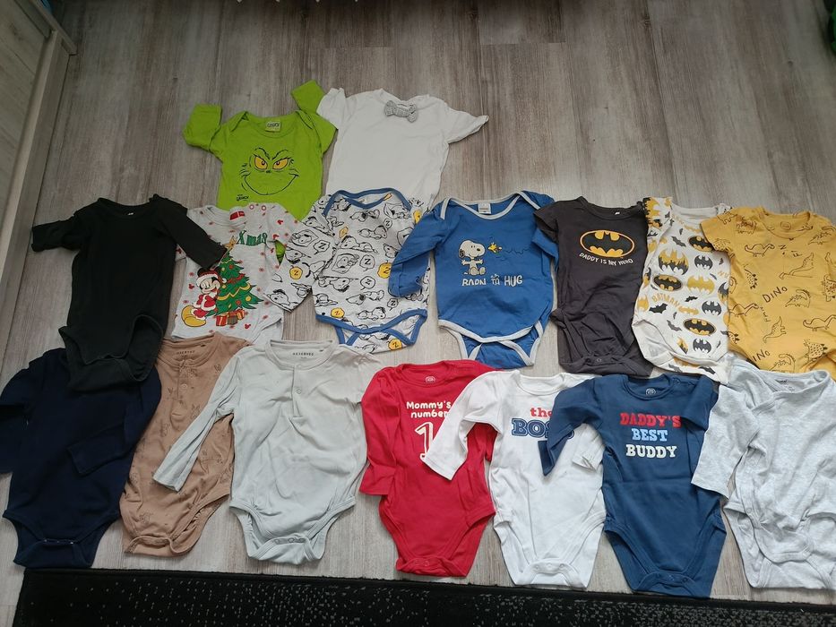 Paka rzeczy dla chłopca 74 hm Reserved smyk