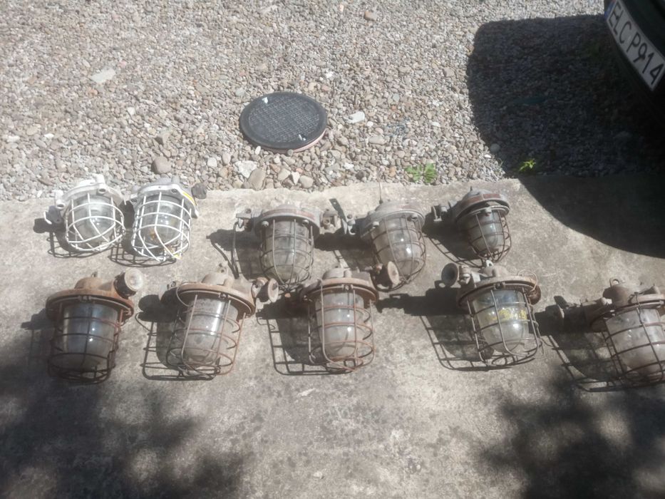 Zabytkowa Lampa gornicza , warsztatowa. Stan dobry.