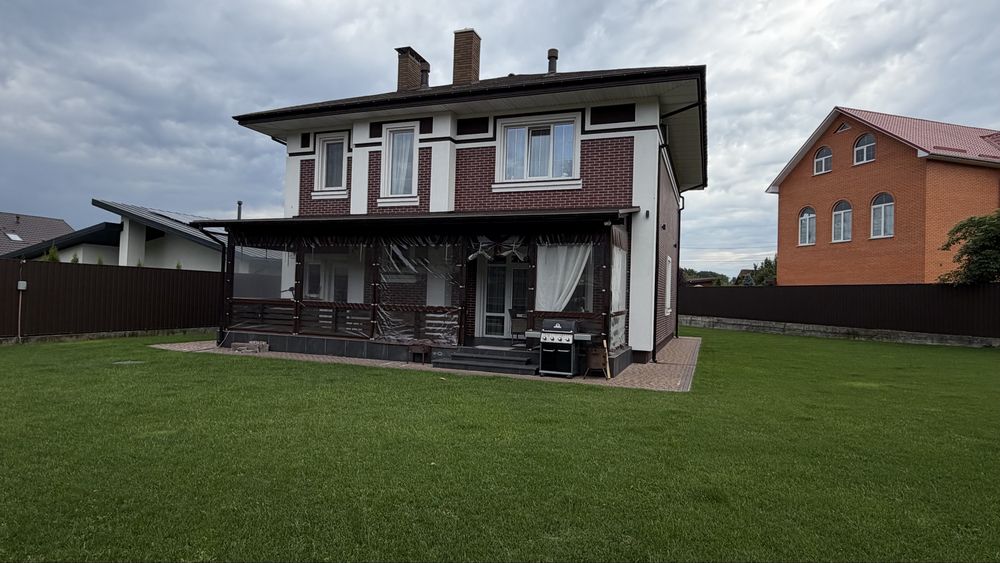 Продаж сучасного 4к будинку з ремонтом Хотів
