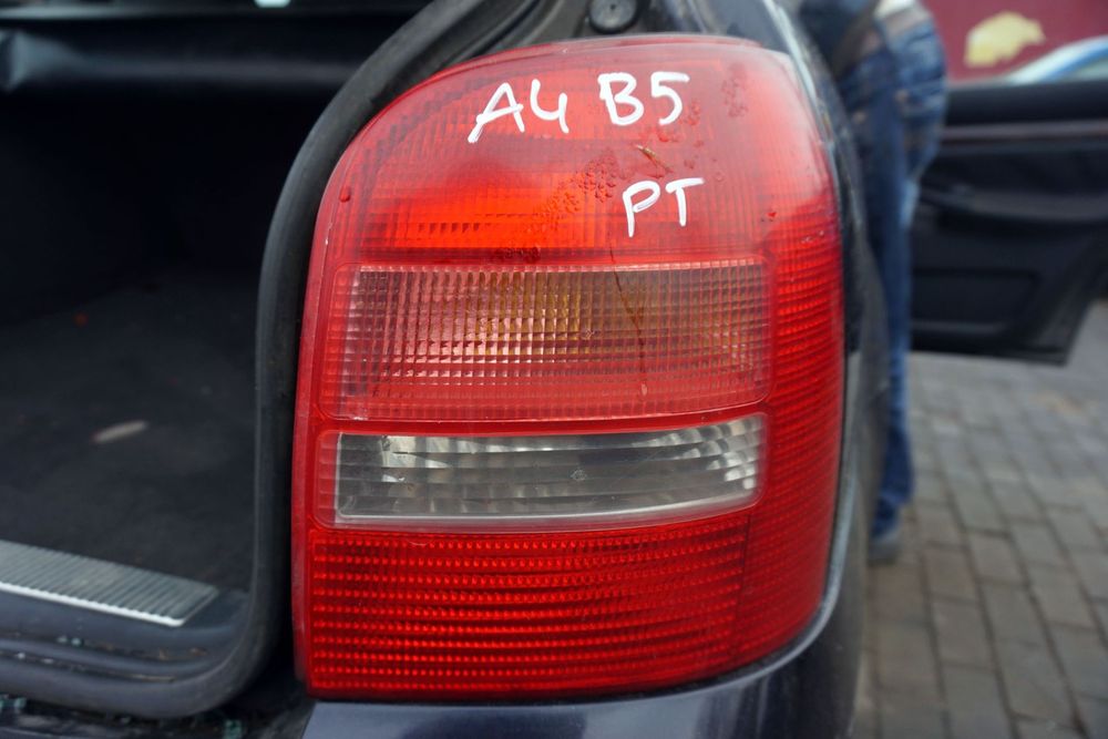 alt
