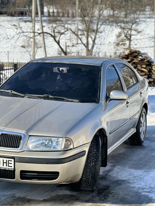 Продам Шкоду актавію тур