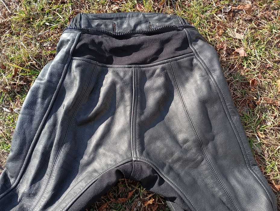 Жіночі мотоштани FLM