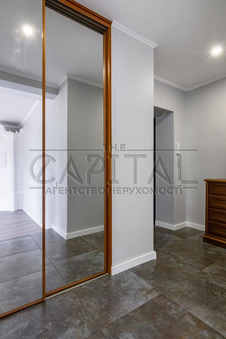 Оренда квартири, пл. Бессарабська, Центр