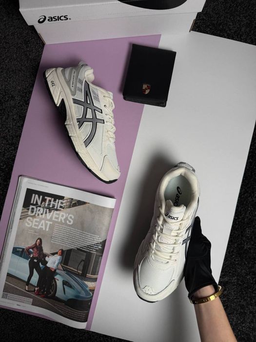 Жіночі кросівки асікс гель вентура ASICS Gel-Venture 6 Beige Metallic [36-41]