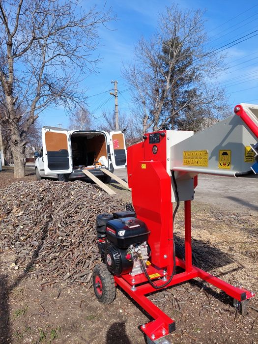 Измельчение веток и удаление проблемных пней. - Інші послуги Дніпро на Olx