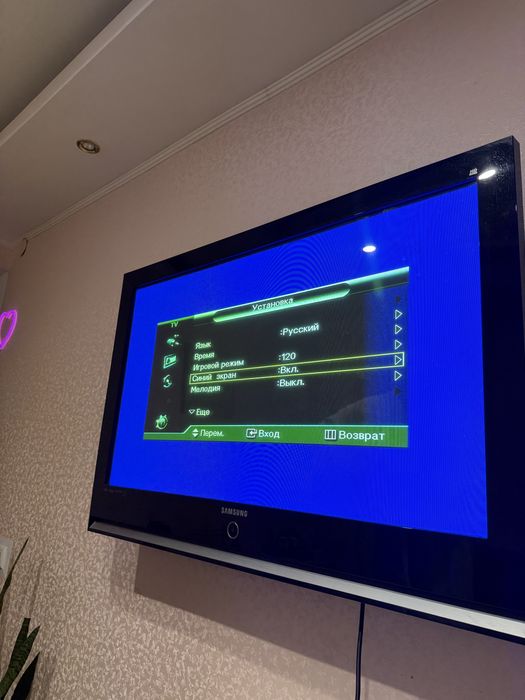 Продам телевизор samsung
