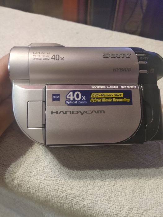 Видеокамера Sony