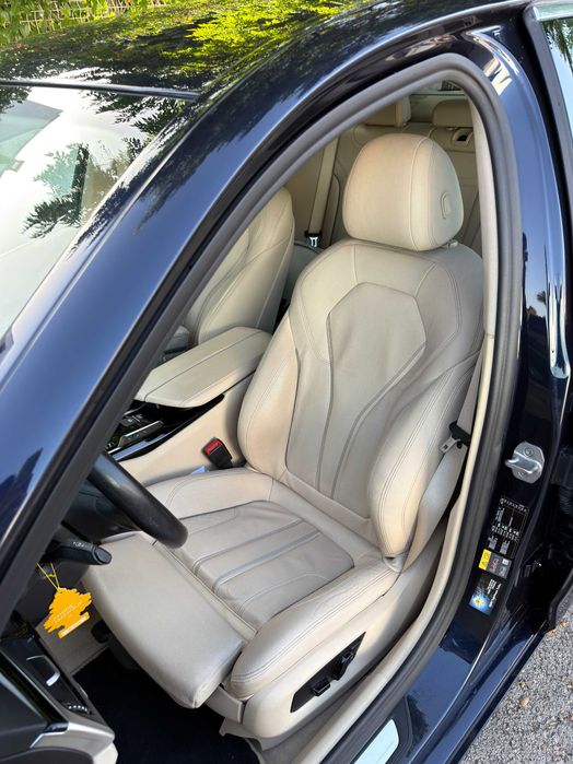BMW 530e iPerformance Line Luxury