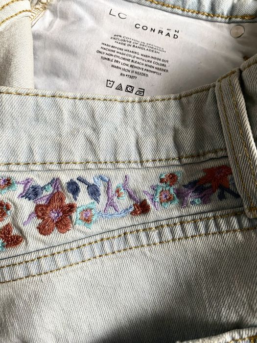 Haftowane spodnie dzinsowe r.M nowe