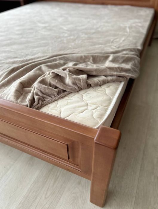 Простирадло на резинці.велюр.наматрасник.160.180