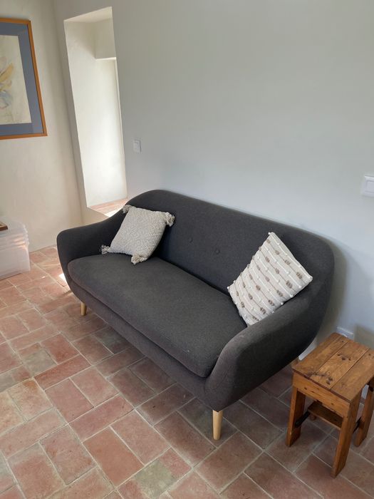 Sofá 2 lugares, estilo moderno