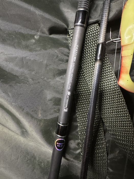 Sprzedam zestaw spinningowy – wędka + kołowrotek + przynęty