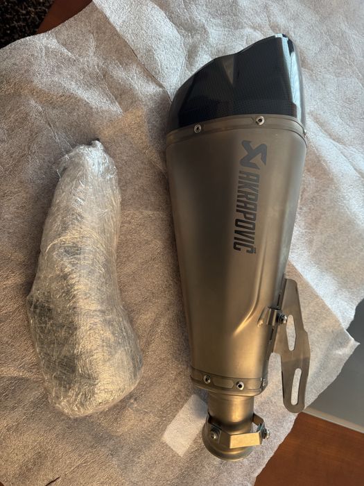 Ponteira Akrapovic nova para KTM Superduke 1290 R