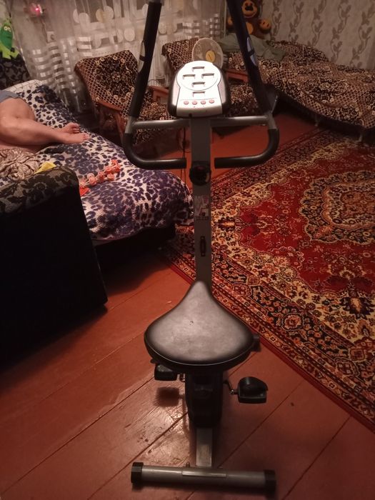 Продам велотренажер