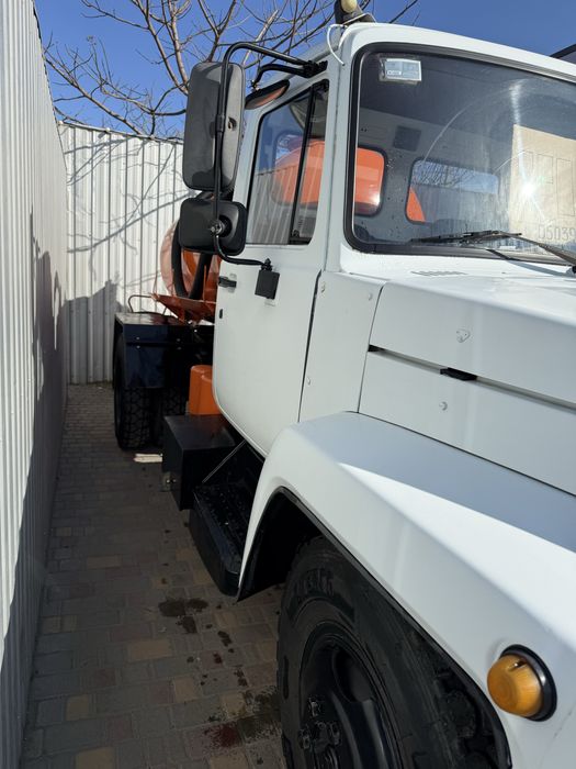 Продам  Ассенизатор газ 3307