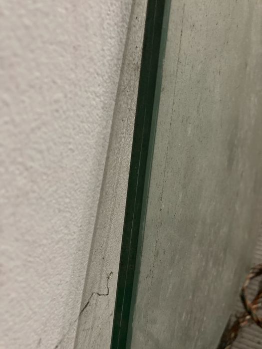 Vidro Temperado 10mm com Ferragens – Ex-Escadaria (3 Peças)