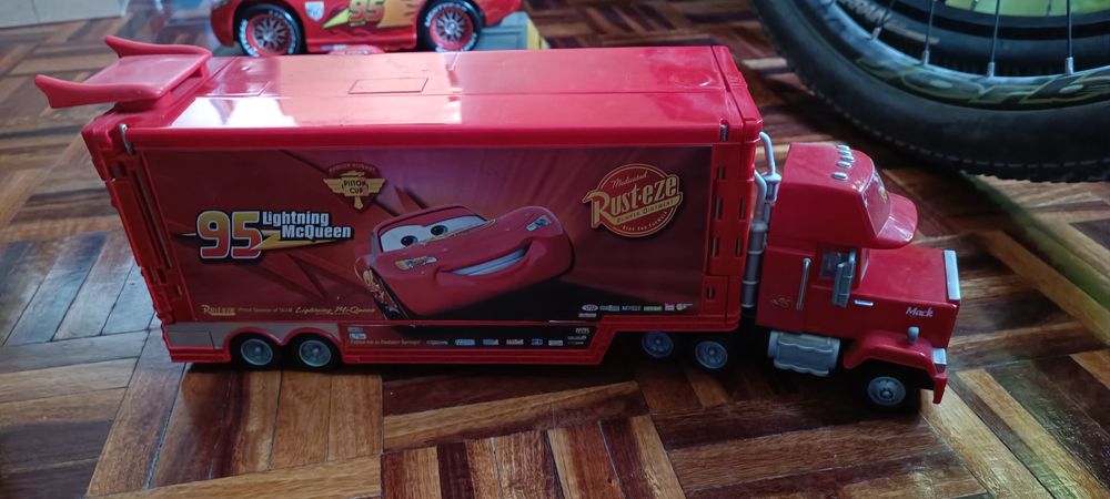 Faísca McQueen 3 em 1