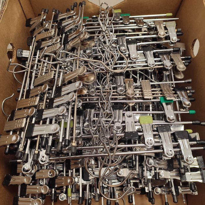 Wieszaki na ubrania 100 szt Plus 10 gratis