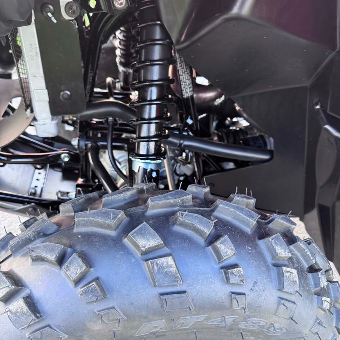 Nowy 2025 Suzuki kingquad 750 axi