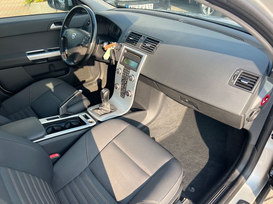 Volvo V50 1.6D bezwypadkowa pełna historia zmieniony rozrząd