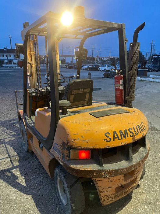 Empilhador SAMSUNG