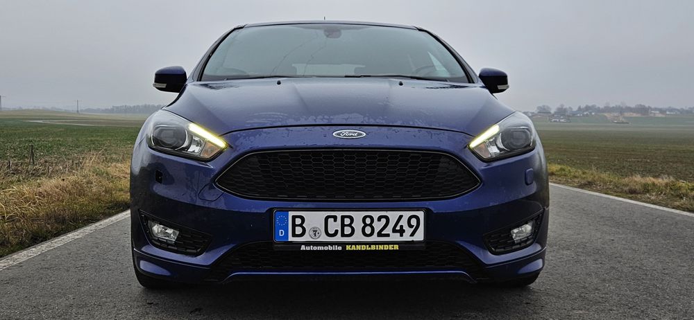 Ford Focus wersja ST line niski przebieg 1.0 benzyna okazja !!!