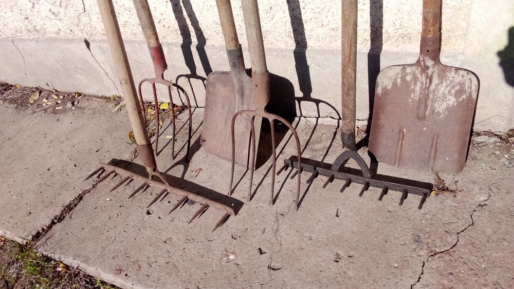 Міцний радянський інструмент